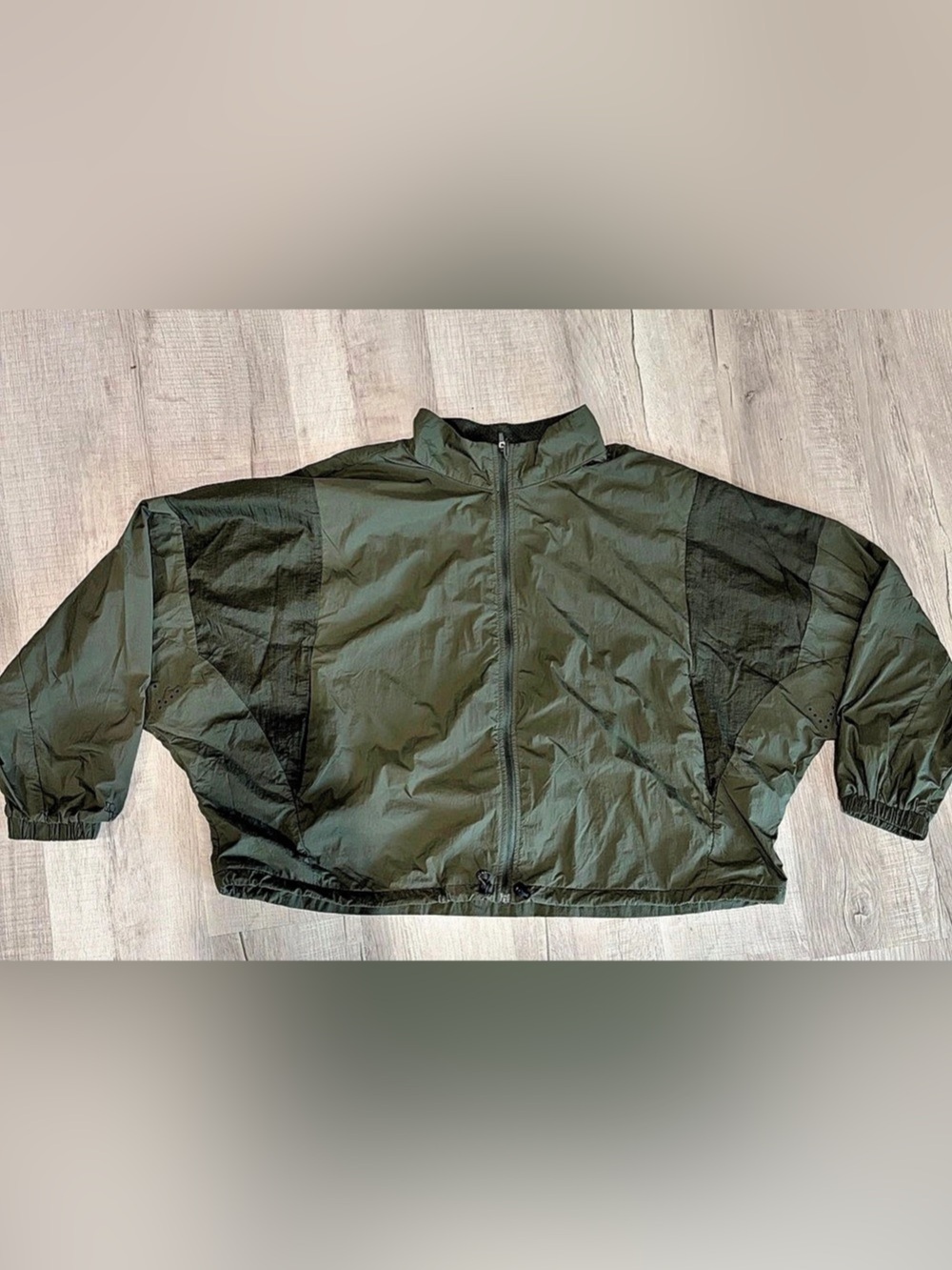 H&M Move Green Lightweight Bomber Jacket Like New